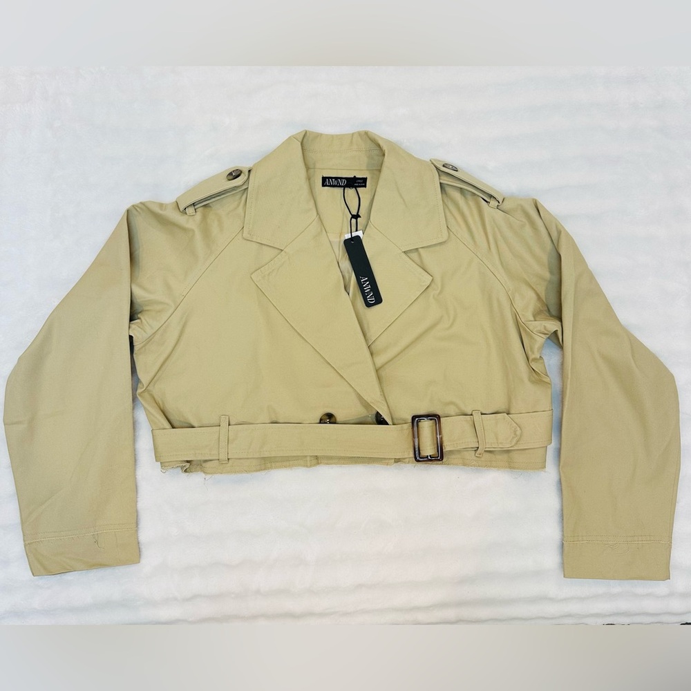 Cropped Beige Trench Jacket